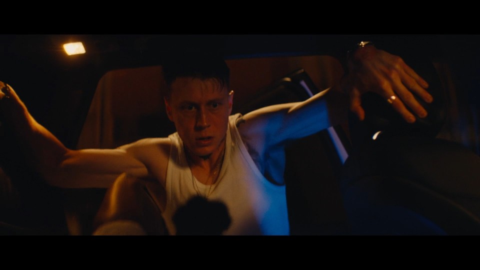 Femme.2023.Bluray.10-00_45_11-2024_08_02_22_22_46.jpg