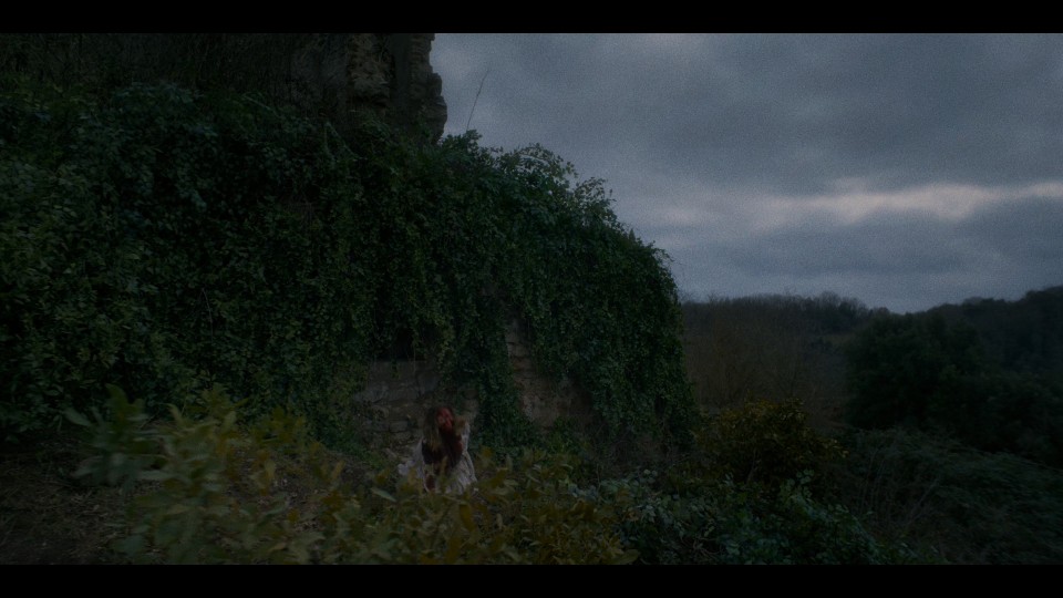 Immaculate.2024.2160p.UHD.Bluray.REMUX.HEVC.DTS-HDMA5.1-CHD.mkv_20240805_135453.034.jpg