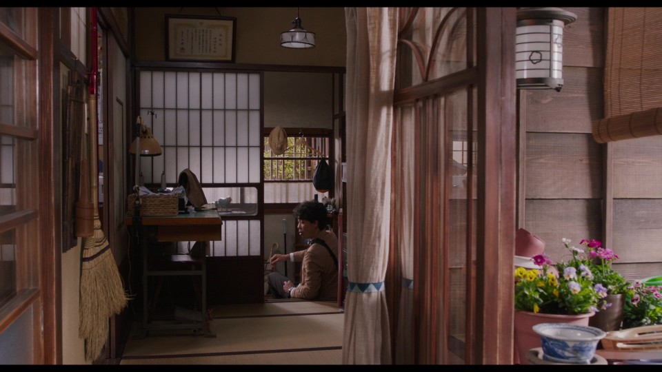 Mom.Is.That.You.2023.1080p.Bluray.REMUX.AVC.DTS-HDMA5.1-CHD.mkv_20240808_113652.453.jpg