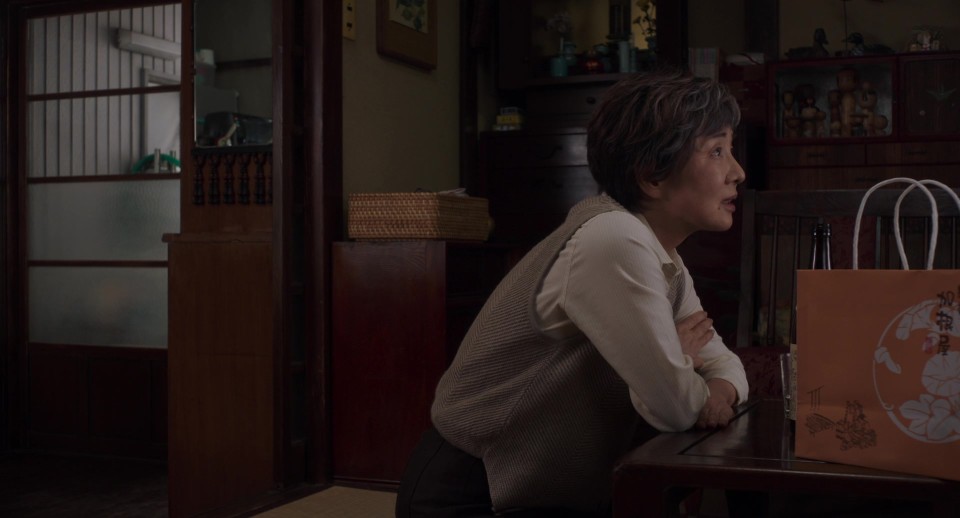 Mom.Is.That.You.2023.Bluray.1080p.DTS-HDMA5.1.x264-CHD.mkv_20240808_163115.968.jpg