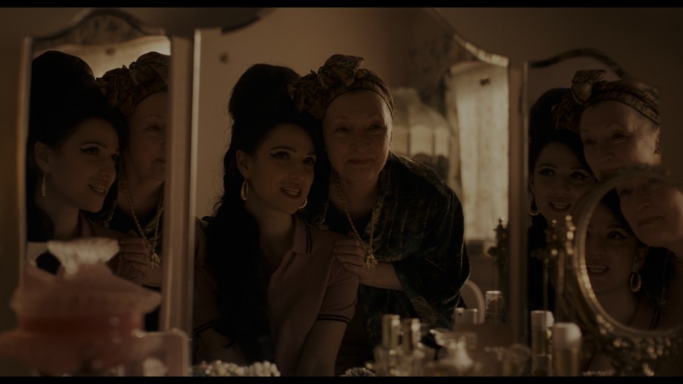 Back.to.Black.2024.2160p.UHD.Bluray.REMUX.HEVC.TrueHD7.1-CHD.mkv_20240814_150739.940.jpg