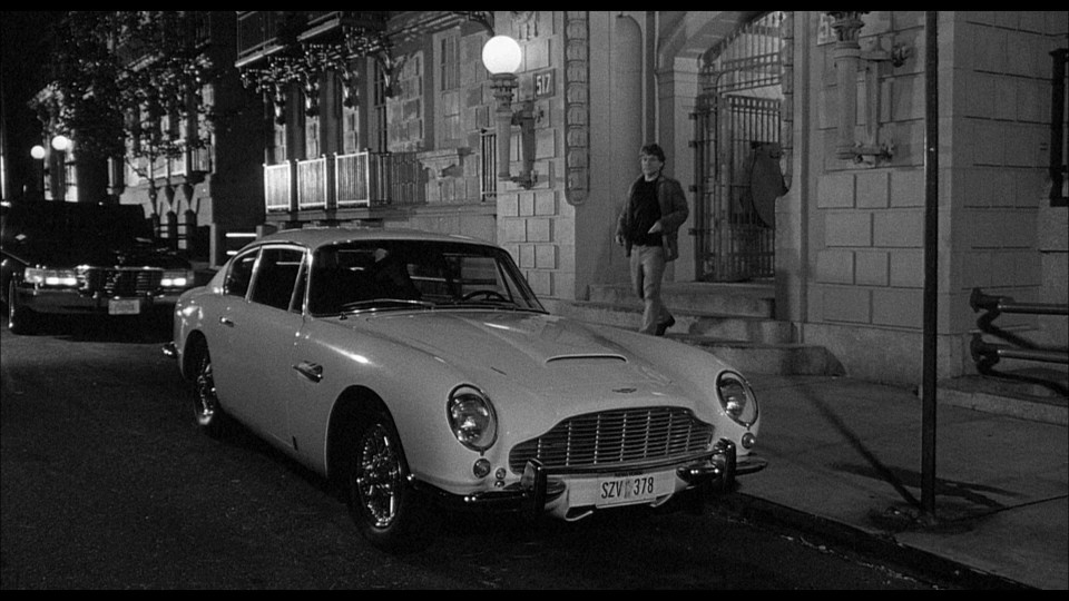 Celebrity.1998.1080p.BluRay.REMUX.AVC.DTS-HDMA2.0-CHD.mkv_20240904_102613.867.jpg