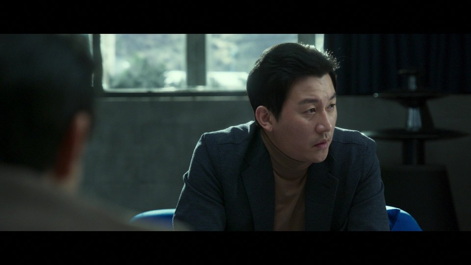 The.Roundup.Punishment.2024.1080p.Bluray.REMUX.AVC.TrueHD5.1-CHD.mkv_20240904_223538.709.jpg