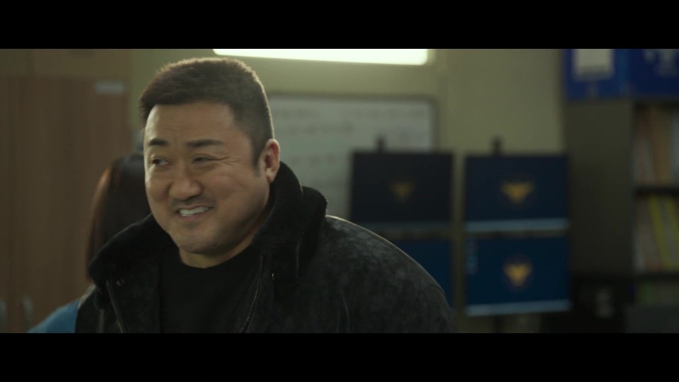 The.Roundup.Punishment.2024.Bluray.1080p.iPad.AAC2.0.x264-CHDPAD.mp4_20240904_223901.945.jpg