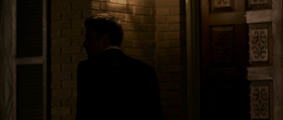 The.Strangers.2008.Bluray.2160p.DTS-HDMA5.1.DoVi.HDR.x265.10bit-CHD.mkv_20240906_080257.301.jpg