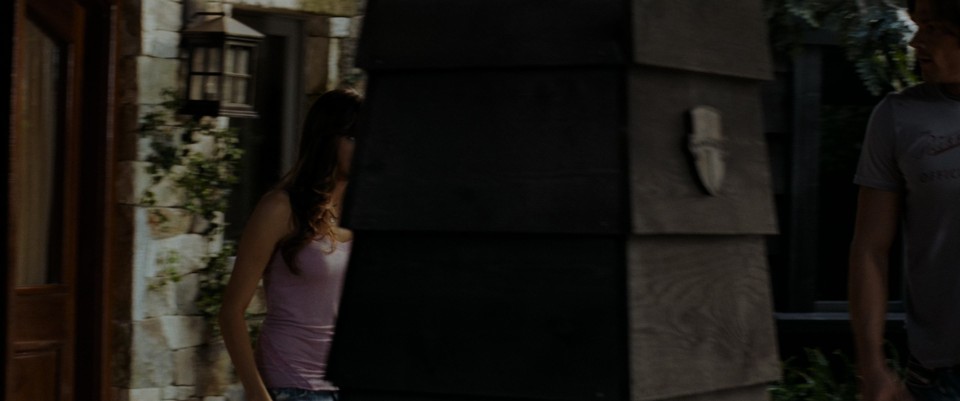 Friday.the.13th.2009.BluRay.2160p.DTS-HDMA5.1.DoVi.HDR.x265.10bit-CHD.mkv_20240908_153547.624.jpg