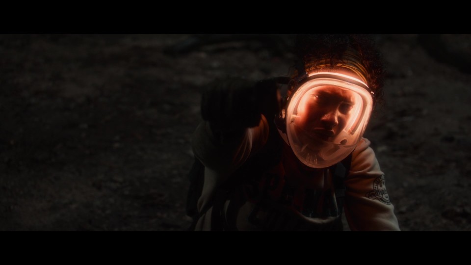 Breathe.2024.1080p.Bluray.REMUX.AVC.DTS-HDMA5.1-CHD.mkv_20240917_210838.227.jpg