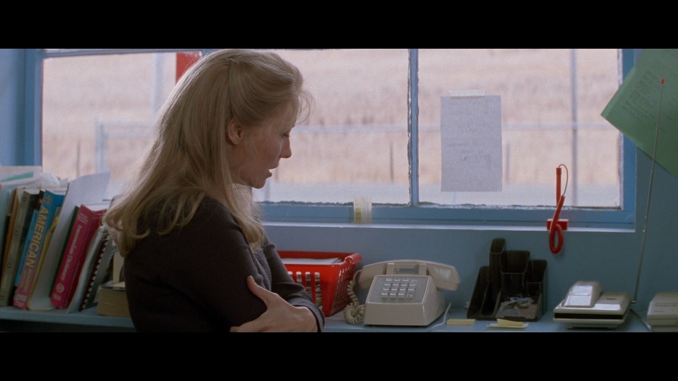 Village.of.the.Damned.1995.1080p.BluRay.REMUX.AVC.DTS-HDMA5.1-CHD.mkv_20240923_144510.726.jpg