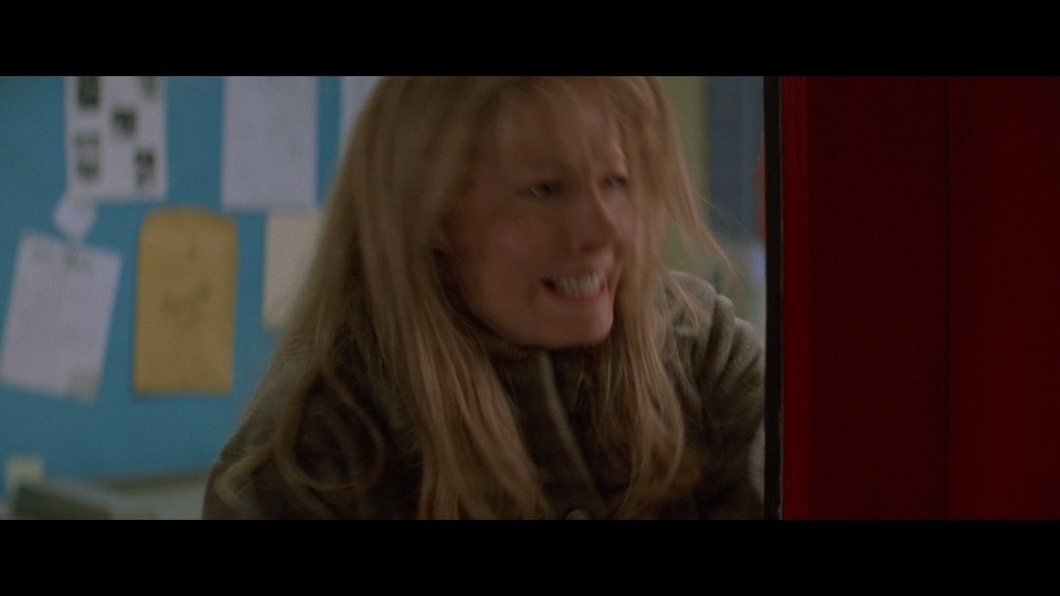 Village.of.the.Damned.1995.1080p.BluRay.REMUX.AVC.DTS-HDMA5.1-CHD.mkv_20240923_144520.726.jpg