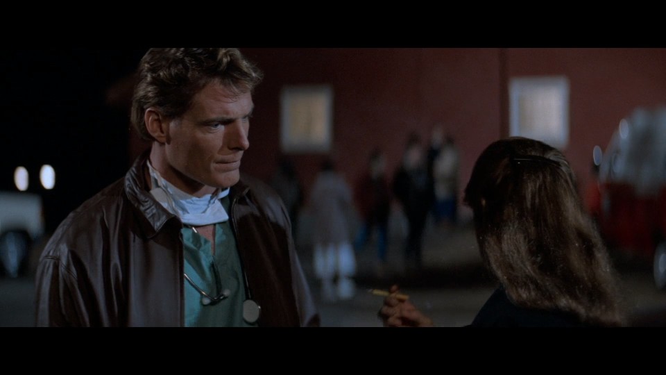 Village.of.the.Damned.1995.BluRay.1080p.iPad.AAC2.0.x264-CHDPAD.mp4_20240923_144144.582.jpg