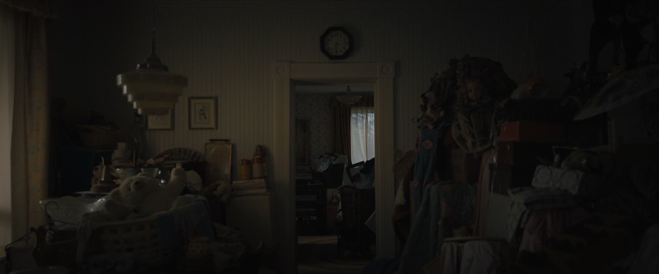 Longlegs.2024.Bluray.1080p.DTS-HDMA5.1.x265.10bit-CHD.mkv_20240925_071525.995.jpg