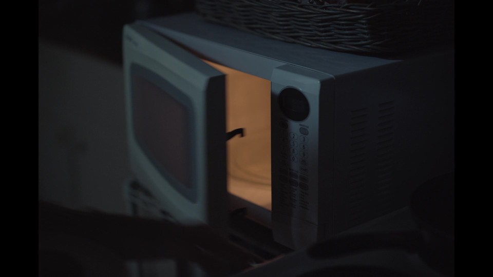 Sometimes.I.Think.About.Dying.2023.1080p.Bluray.REMUX.AVC.DTS-HDMA5.1-CHD.mkv_20241003_101354.722.jpg
