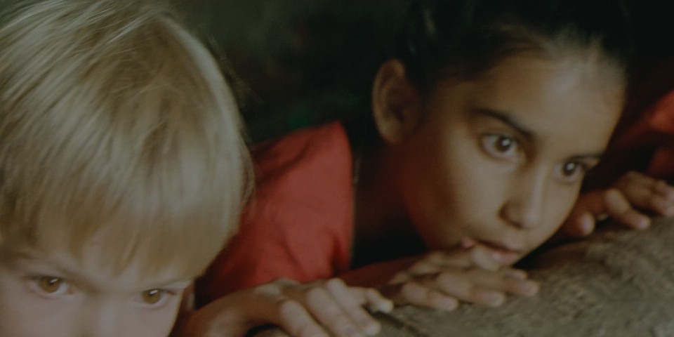 Little.Buddha.1993.Bluray.2160p.DTS-HDMA5.1.DoVi.HDR.x265.10bit-CHD.mkv_20241008_183452.295.jpg