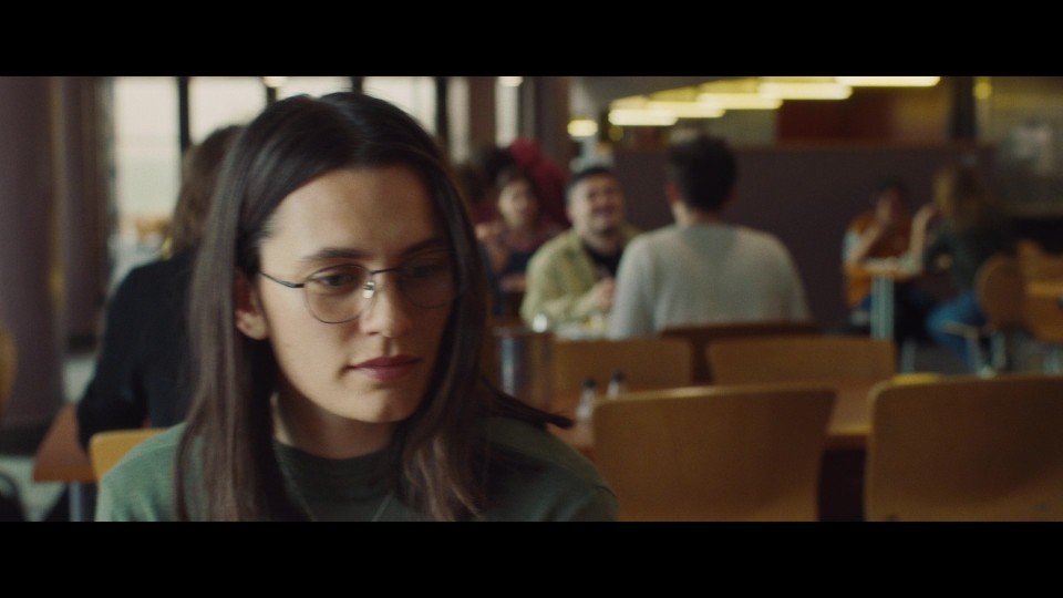 Le.Theoreme.de.Marguerite.2023.1080p.Bluray.REMUX.AVC.DTS-HDMA5.1-CHD.mkv_20241010_220427.981.jpg