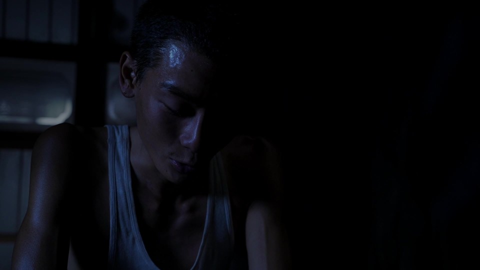 Shadow.of.Fire.2023.1080p.Bluray.REMUX.AVC.DTS-HDMA5.1-CHD.mkv_20241015_124441.386.jpg