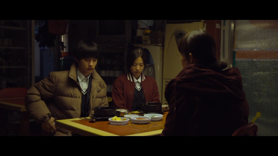 Cart.2014.Bluray.1080p.iPad.AAC2.0.x264-CHDPAD.mp4_20241102_192812.001.jpg