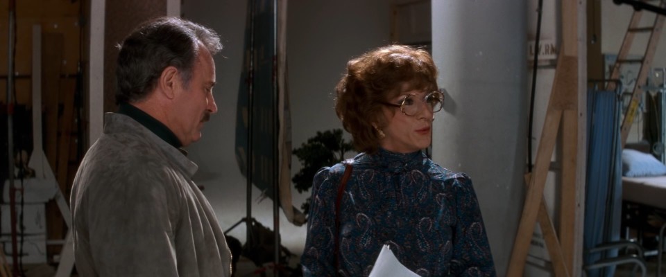 Tootsie.1982.Bluray.1080p.DTS-HDMA5.0.x264-CHD.mkv_20241104_131924.728.jpg