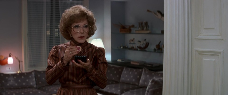 Tootsie.1982.Bluray.1080p.DTS-HDMA5.0.x264-CHD.mkv_20241104_131929.495.jpg