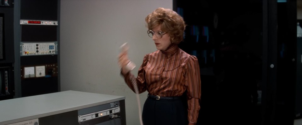 Tootsie.1982.Bluray.1080p.DTS-HDMA5.0.x265.10bit-CHD.mkv_20241104_143050.447.jpg