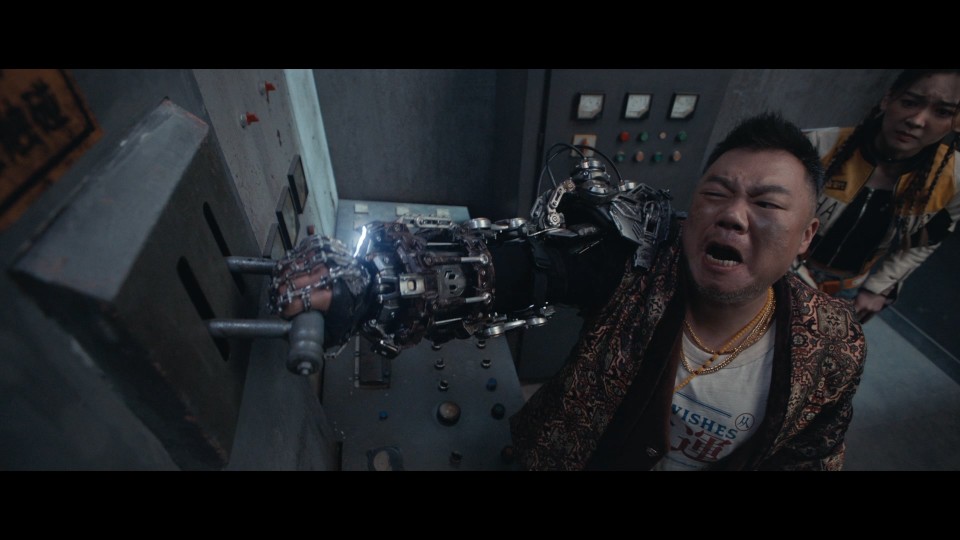 Rescue.the.Earth.2021.1080p.Bluray.REMUX.AVC.DD5.1-CHD.mkv_20241113_113643.417.jpg
