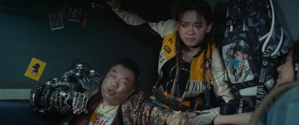 Rescue.the.Earth.2021.Bluray.1080p.DD5.1.x264-CHD.mkv_20241113_114751.528.jpg