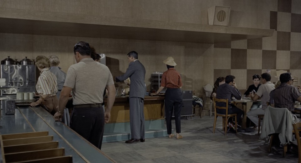North.by.Northwest.1959.Bluray.2160p.TrueHD7.1.x265.10bit-CHD.mkv_20241115_083932.841.jpg