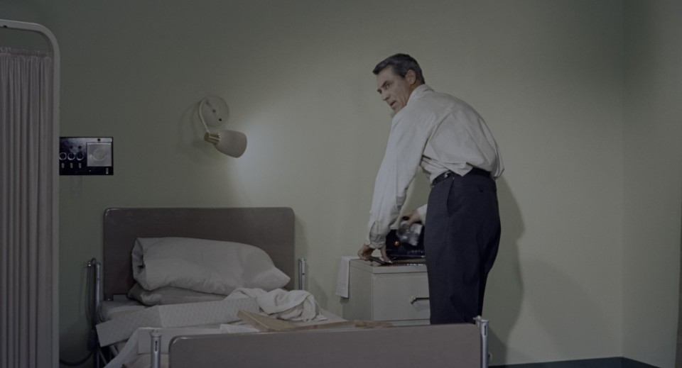 North.by.Northwest.1959.Bluray.2160p.TrueHD7.1.x265.10bit-CHD.mkv_20241115_083935.553.jpg