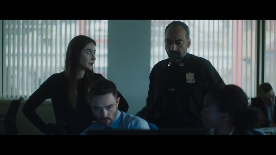 DarkGame.2024.1080p.Bluray.REMUX.AVC.DTS-HDMA5.1-CHD.mkv_20241119_225151.432.jpg