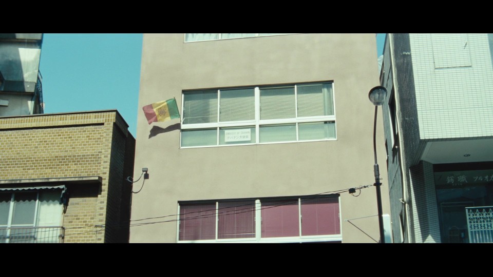 Outrage.2010.Blyray.1080p.iPad.AAC2.0.x264-CHDPAD.mp4_20241124_122239.422.jpg