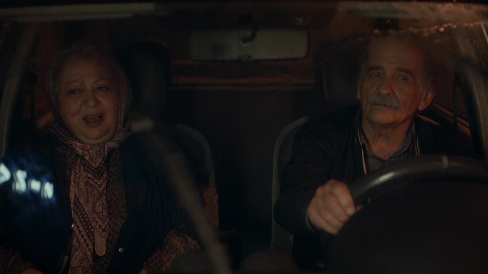Keyke.mahboobe.man.2024.1080p.Bluray.REMUX.AVC.DTS-HDMA5.1-CHD.mkv_20241206_175459.331.jpg