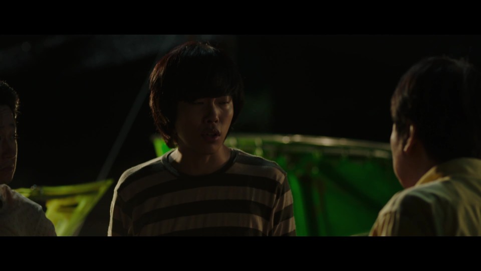 Taeksi.Woonjunsa.2017.1080p.Bluray.REMUX.AVC.TrueHD5.1-CHD.mkv_20241206_193354.524.jpg