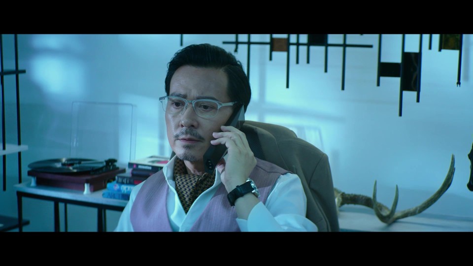 Born.to.Be.Human.2021.Bluray.1080p.iPad.AAC2.0.x264-CHDPAD.mp4_20241208_193406.380.jpg