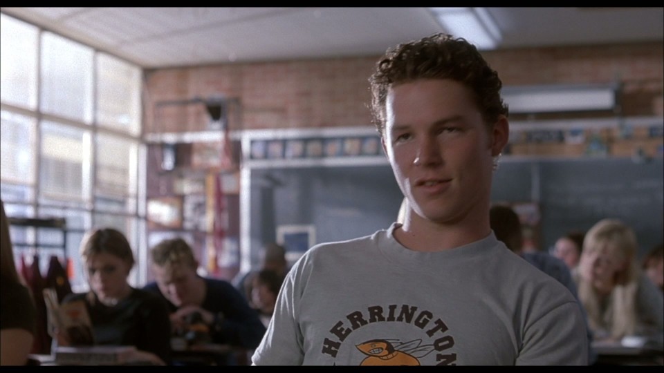 The.Faculty.1998.1080p.Bluray.REMUX.AVC.DTS-HDMA5.1-CHD.mkv_20241213_151204.084.jpg