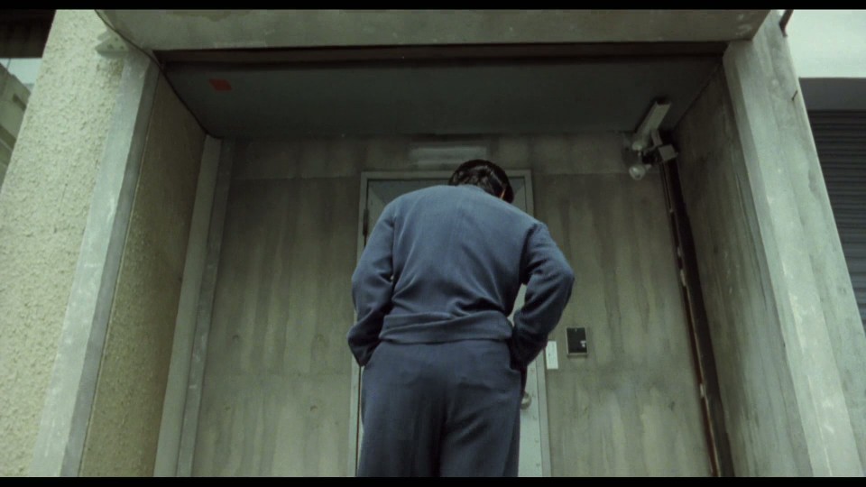 Gonin.1995.Theatrical.Cut.Bluray.1080p.iPad.AAC2.0.x264-CHDPAD.mp4_20241230_235209.422.jpg