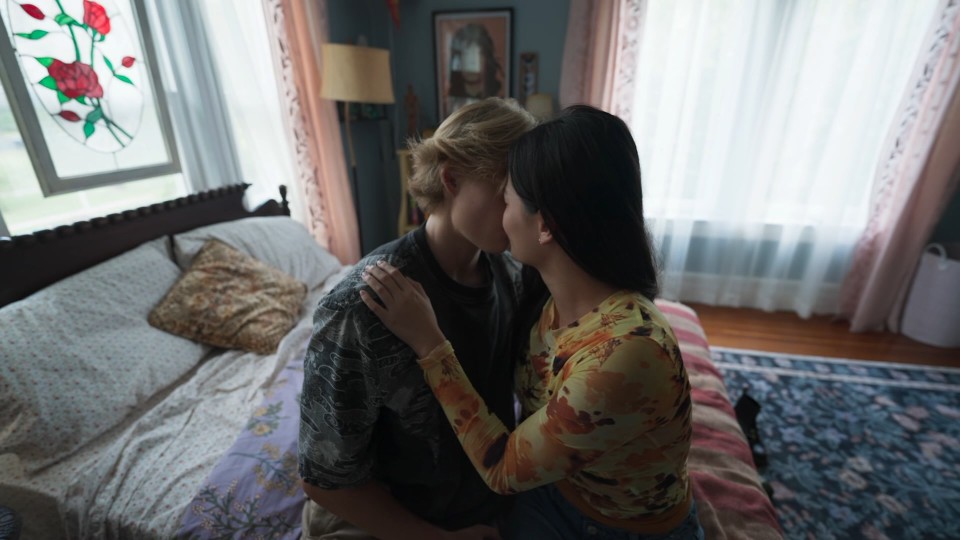 Presence.2024.Bluray.1080p.TrueHD7.1.x264-CHD.mkv_20250526_090446.285.jpg
