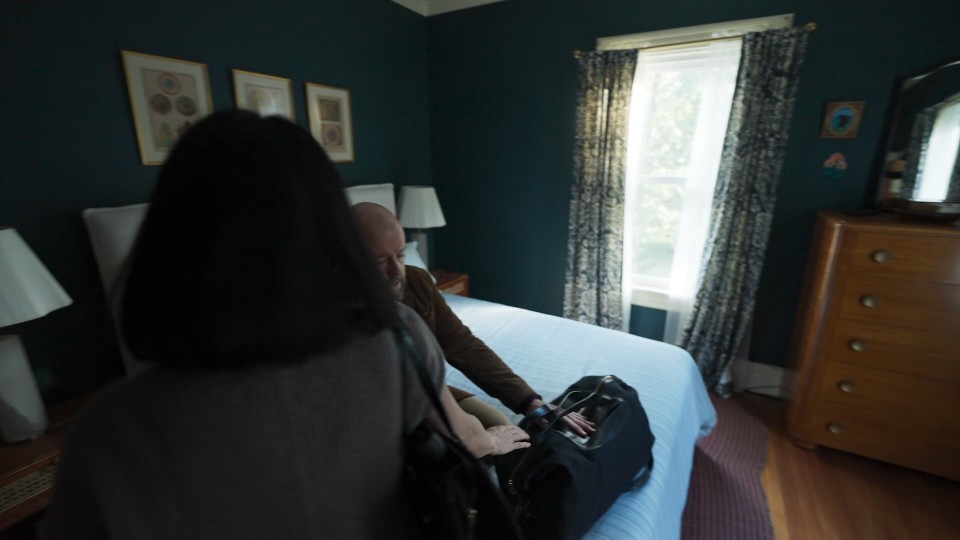 Presence.2024.Bluray.1080p.TrueHD7.1.x265.10bit-CHD.mkv_20250526_093218.351.jpg