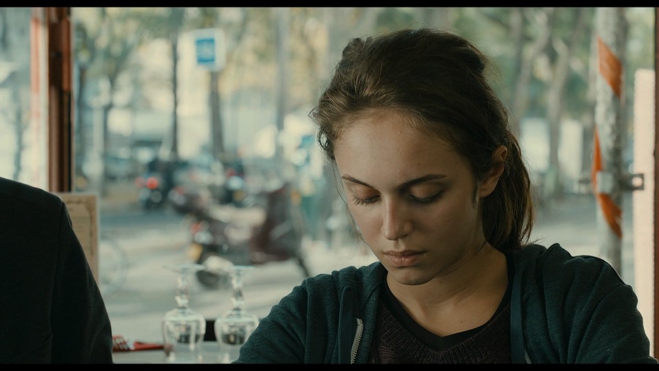 The.Past.2013.1080p.Bluray.REMUX.AVC.DTS-HDMA5.1-CHD.mkv_20250528_161725.552.jpg