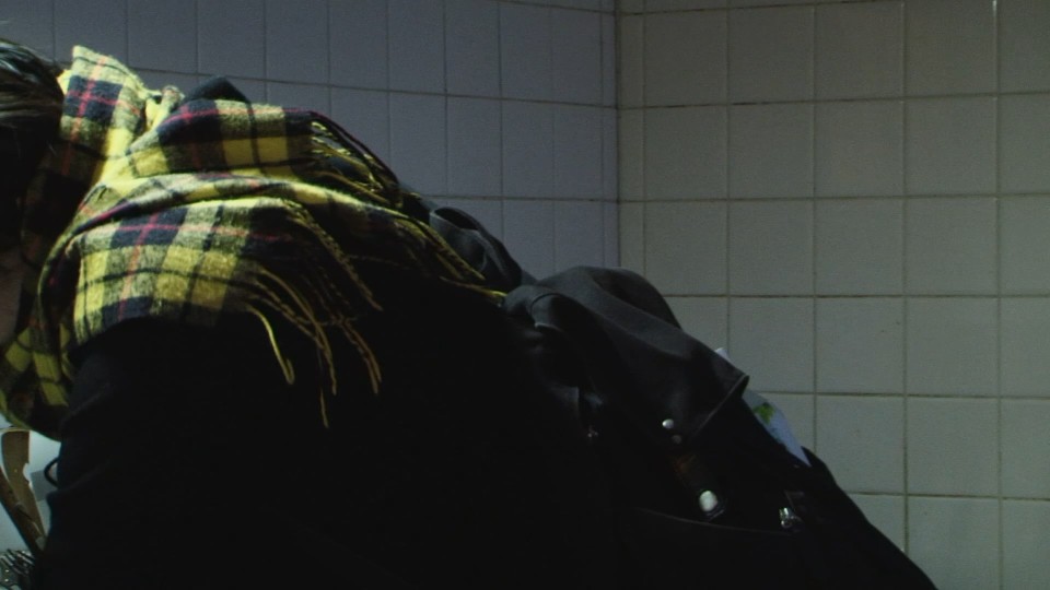 Intimacies.2012.1080p.Bluray.REMUX.AVC.DD2.0-CHD.mkv_20250602_150748.321.jpg