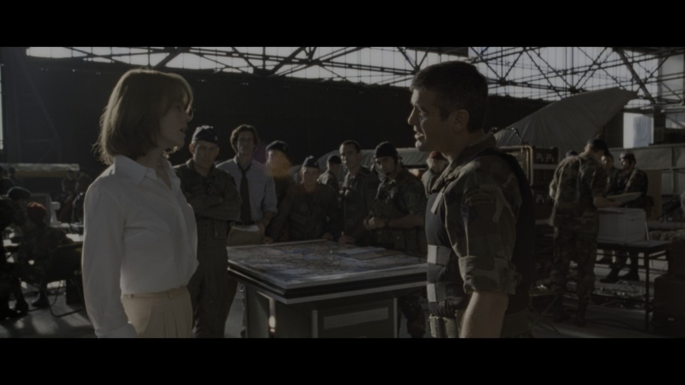 The.Peacemaker.1997.2160p.UHD.BluRay.REMUX.HEVC.DTS-HDMA5.1-CHD.mkv_20250615_141020.794.jpg