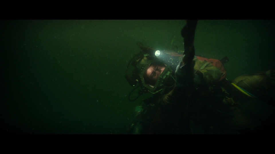 Last.Breath.2025.1080p.BluRay.REMUX.AVC.TrueHD5.1-CHD.mkv_20250622_203359.053.jpg