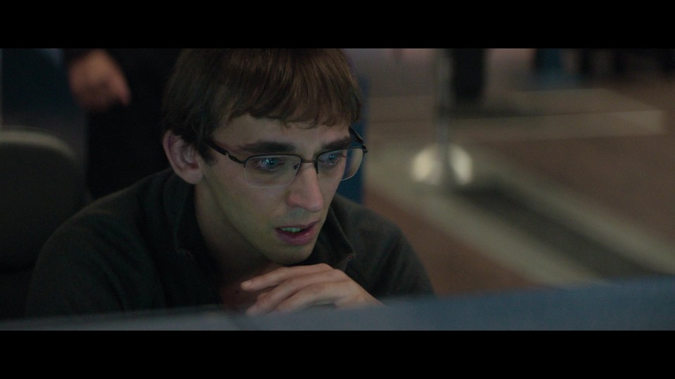 Last.Breath.2025.1080p.BluRay.REMUX.AVC.TrueHD5.1-CHD.mkv_20250622_203359.799.jpg