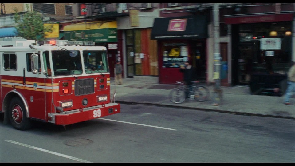 World.Trade.Center.2006.Bluray.1080p.iPad.AAC2.0.x264-CHDPAD.mp4_20250810_203201.201.jpg
