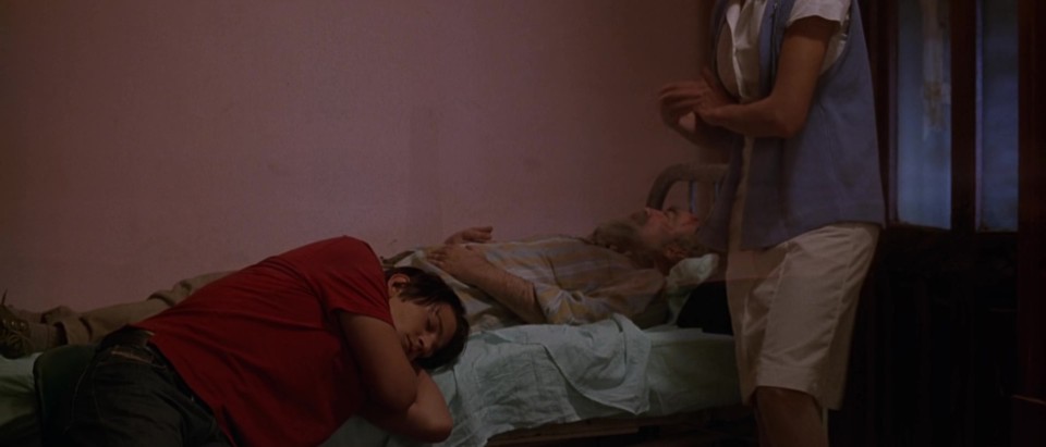 Vampires.Los.Muertos.2002.Bluray.1080p.DTS-HDMA5.1.x264-CHD.mkv_20250924_121837.345.jpg