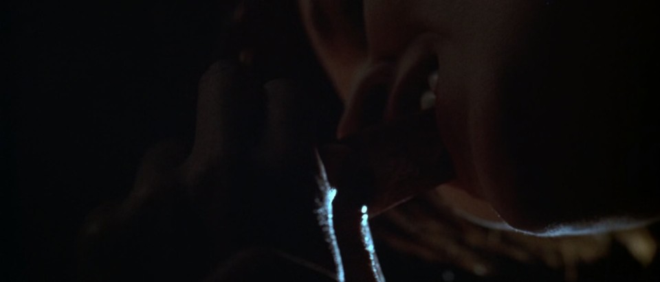 Vampires.Los.Muertos.2002.Bluray.1080p.DTS-HDMA5.1.x265.10bit-CHD.mkv_20250924_121706.055.jpg