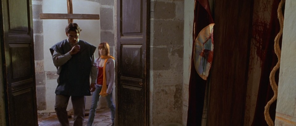 Vampires.Los.Muertos.2002.Bluray.1080p.DTS-HDMA5.1.x265.10bit-CHD.mkv_20250924_121724.559.jpg